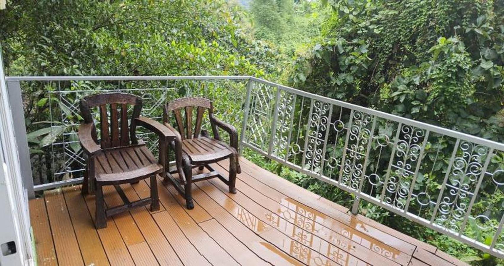 Balmy Hideout Cafe & Homestay Ban Huai Kaeo Exterior photo
